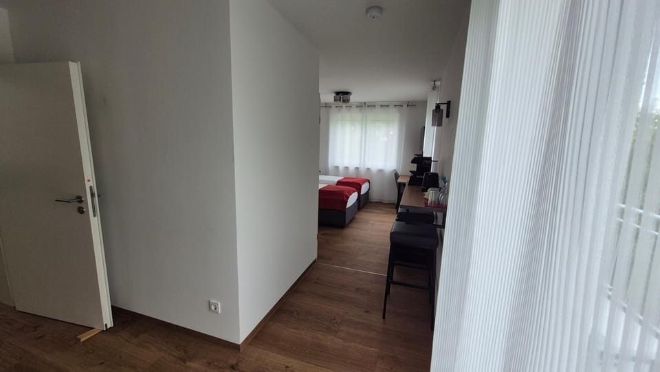 Apartments Seibel Doppel-Zweibettzimmer mit Balkon Bed and Breakfast in Reutlingen