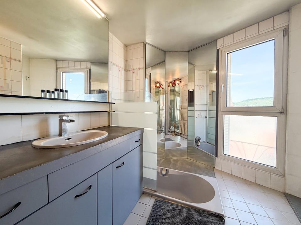 Grand appartement centre ville Apartment in Clermont-Ferrand