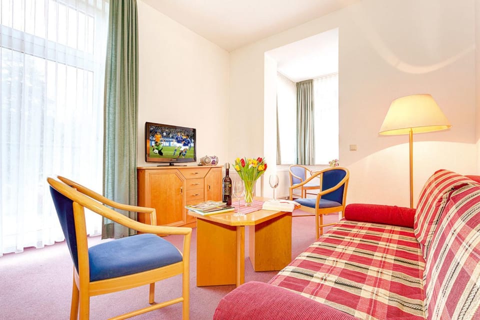 Villa Idyll, Haupthaus, Whg 661 Apartment in Sellin