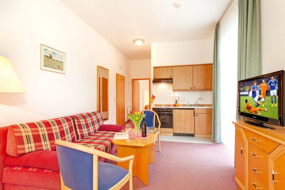 Villa Idyll, Haupthaus, Whg 661 Apartment in Sellin