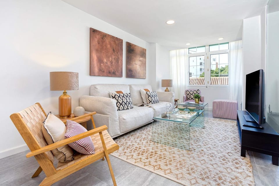 TV and multimedia, Living room, Seating area