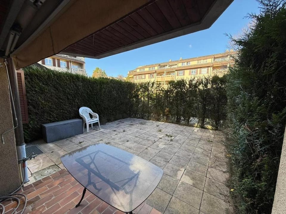 Radieux logement à 5mn du centre Apartment in Canton of Geneva