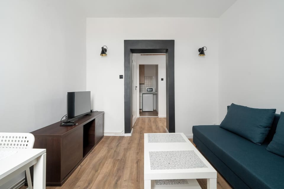TV and multimedia, Seating area