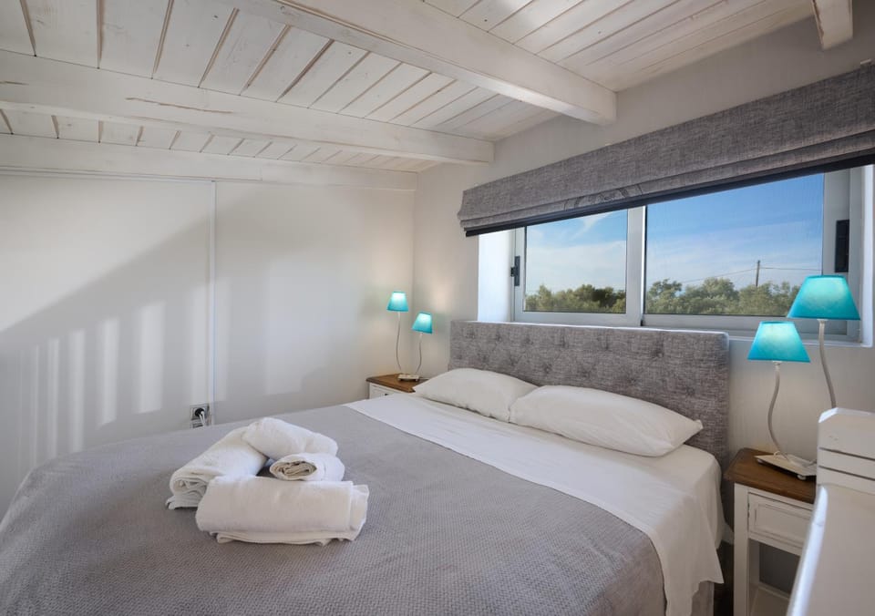 Kastro Suites Apartment hotel in Lefkada