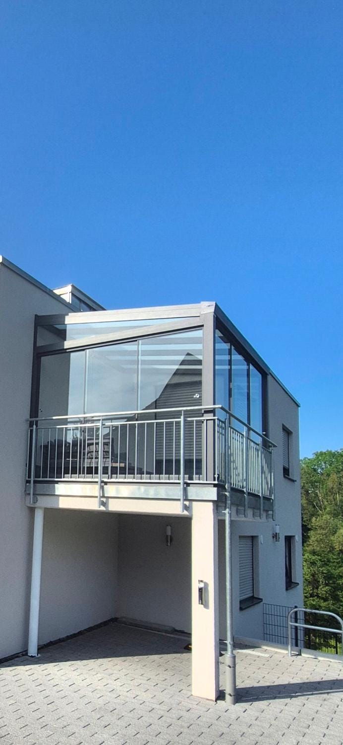 Apartments Seibel Doppel-Zweibettzimmer mit Küche und Wintergarten Bed and Breakfast in Reutlingen