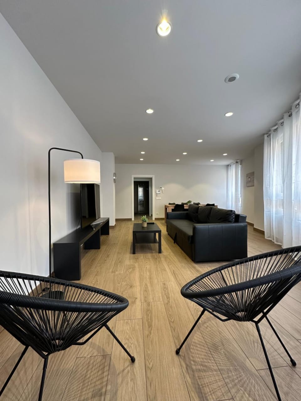 Seating area, Evening entertainment
