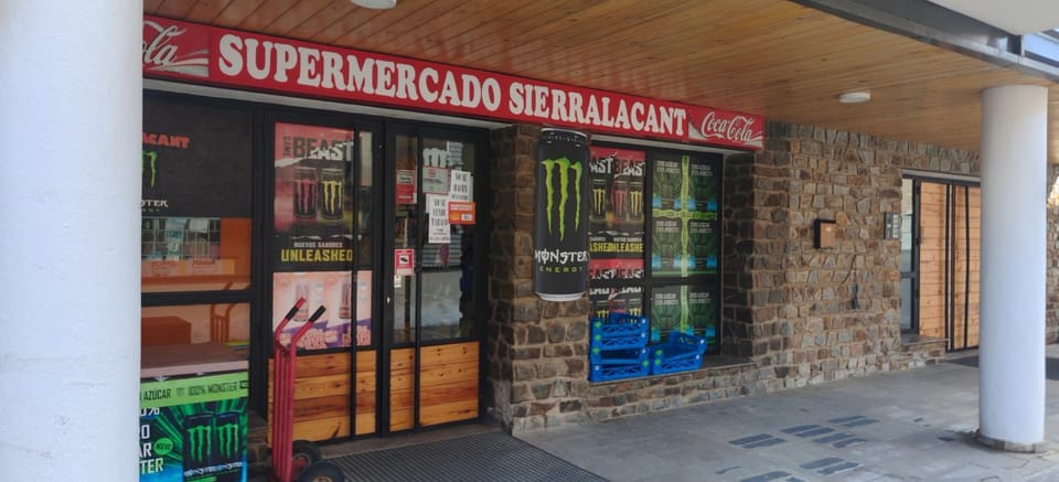 Facade/entrance, Lobby or reception, Supermarket/grocery shop