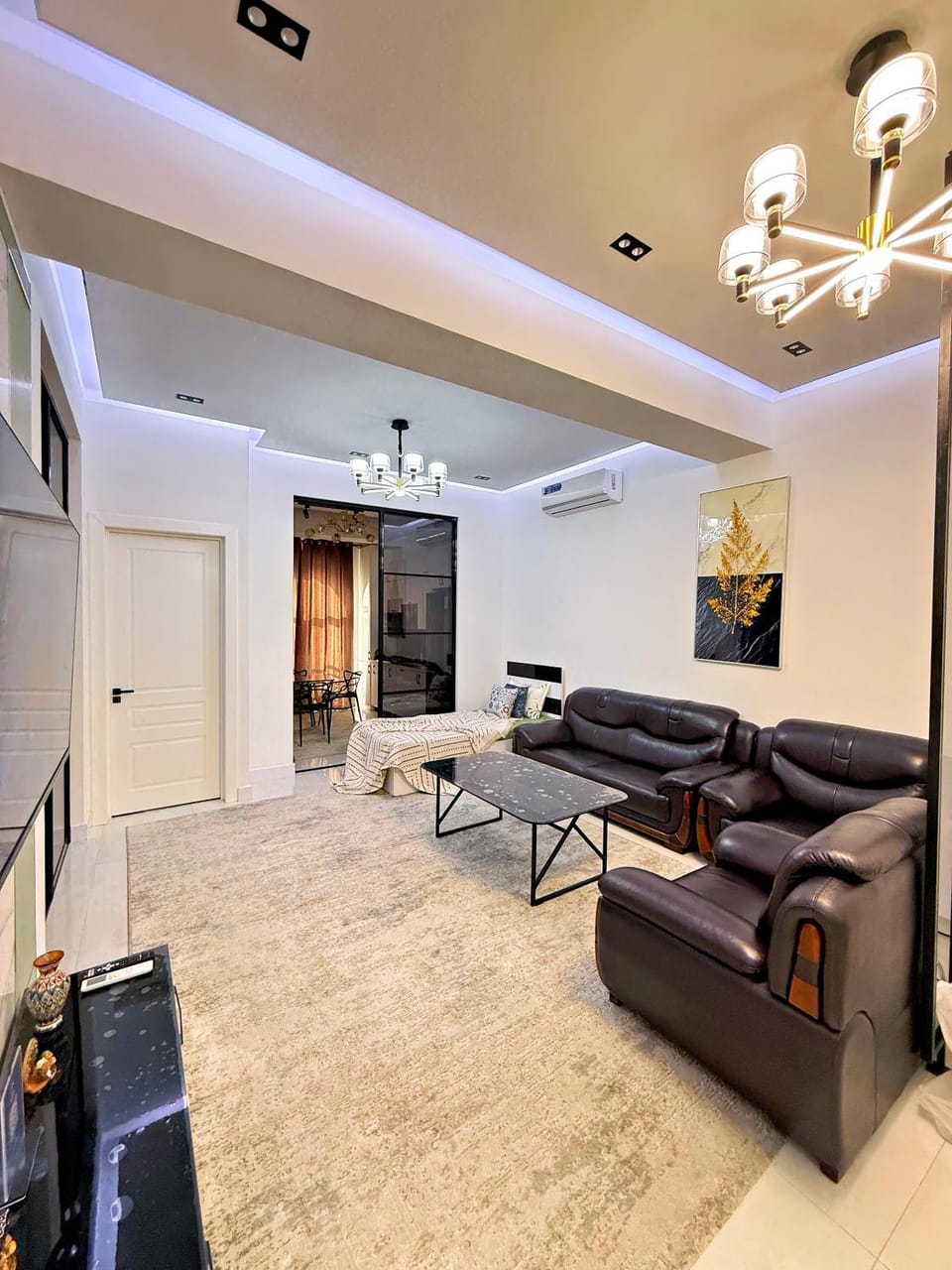 TV and multimedia, Living room, Seating area