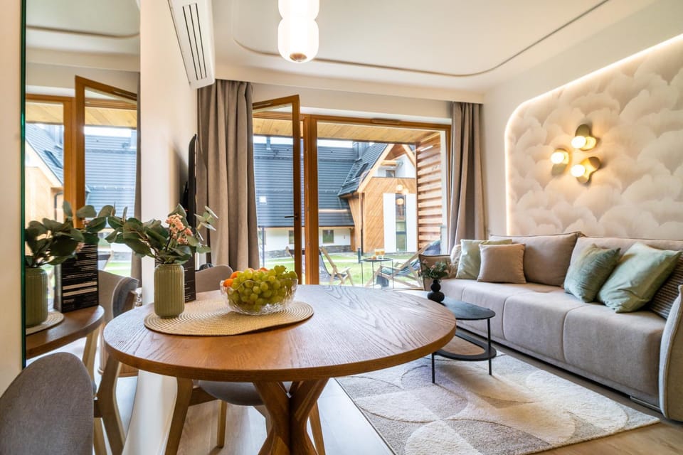 Living room, Seating area, Bedroom