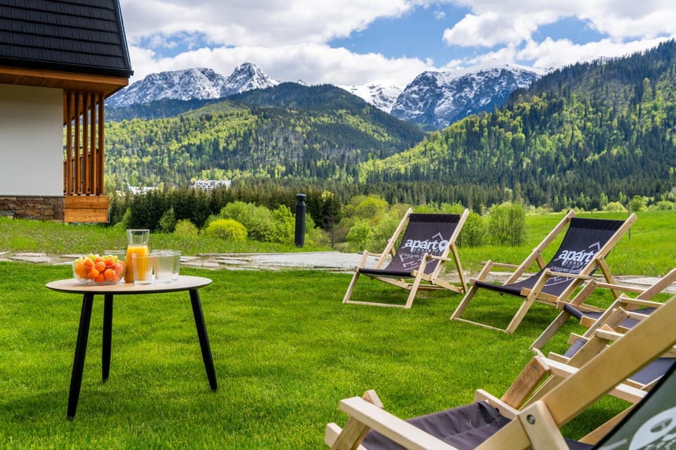 Natural landscape, Garden, Mountain view, sunbed