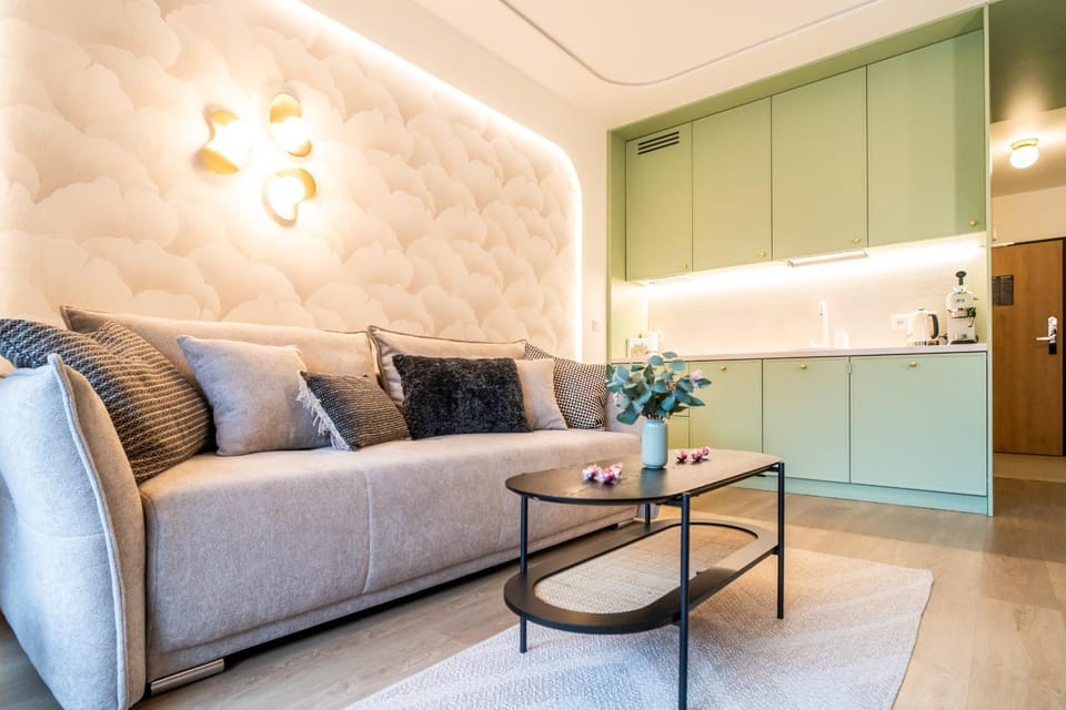 Kitchen or kitchenette, Living room, Seating area