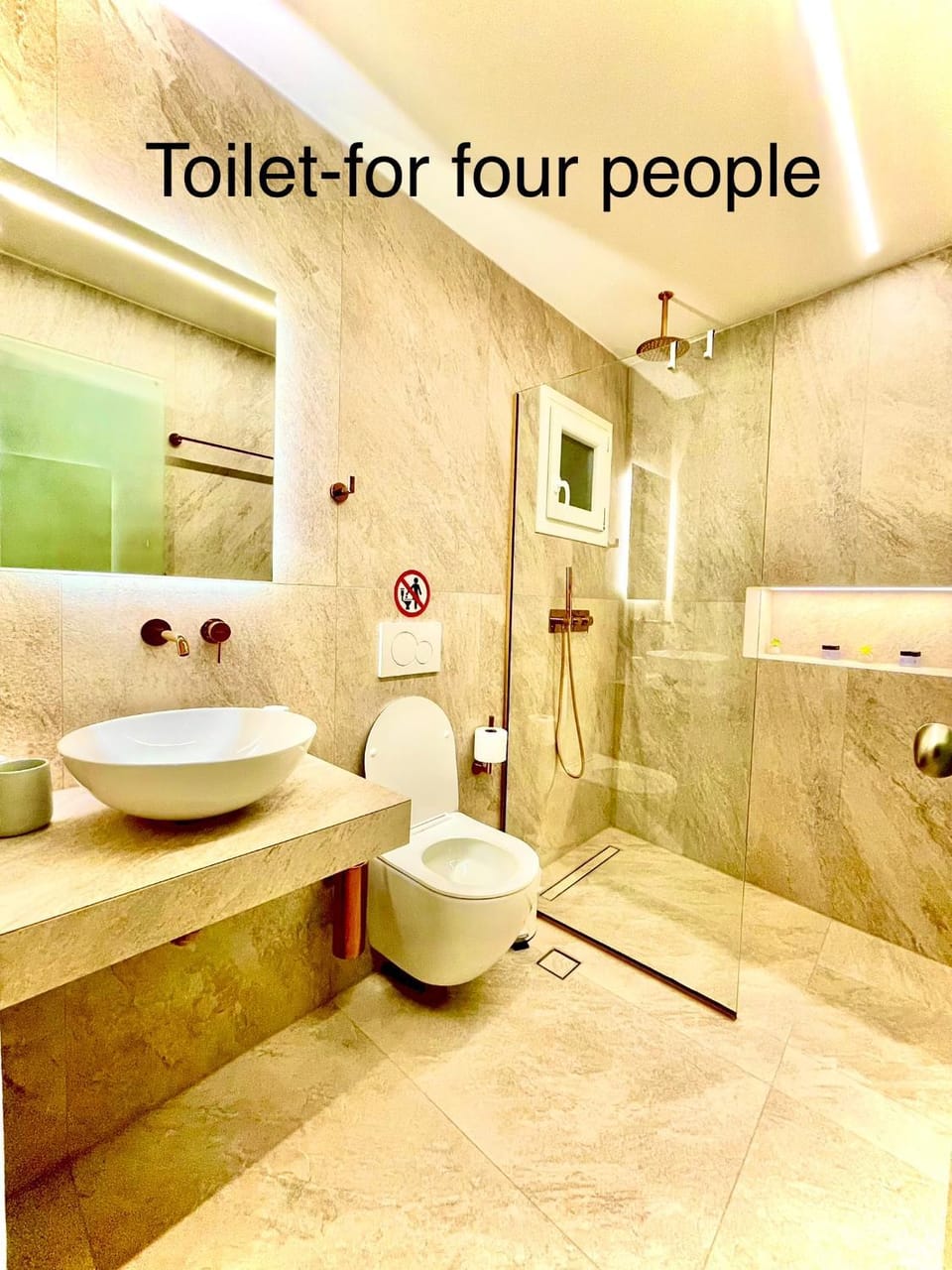 Art Loft Modern Home Apartment in Alexandroupoli