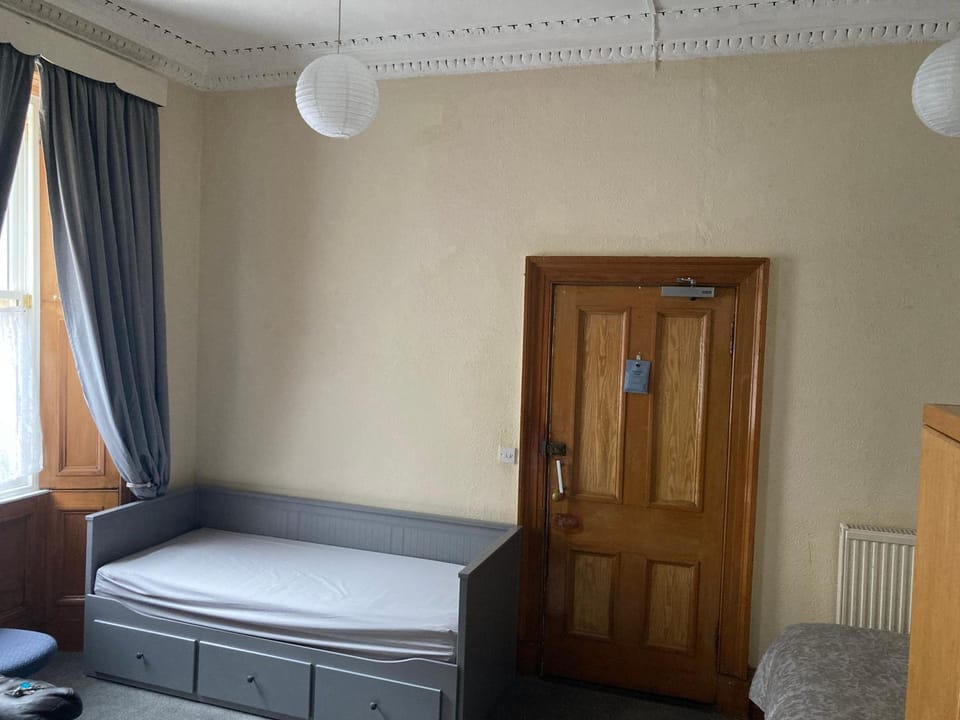 Gilmore Flat Apartment in Edinburgh