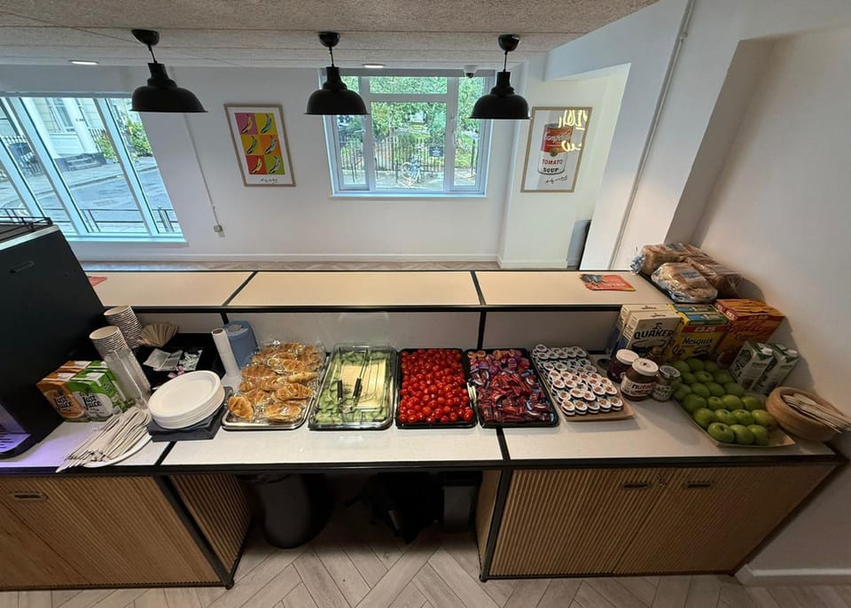Breakfast, Buffet breakfast