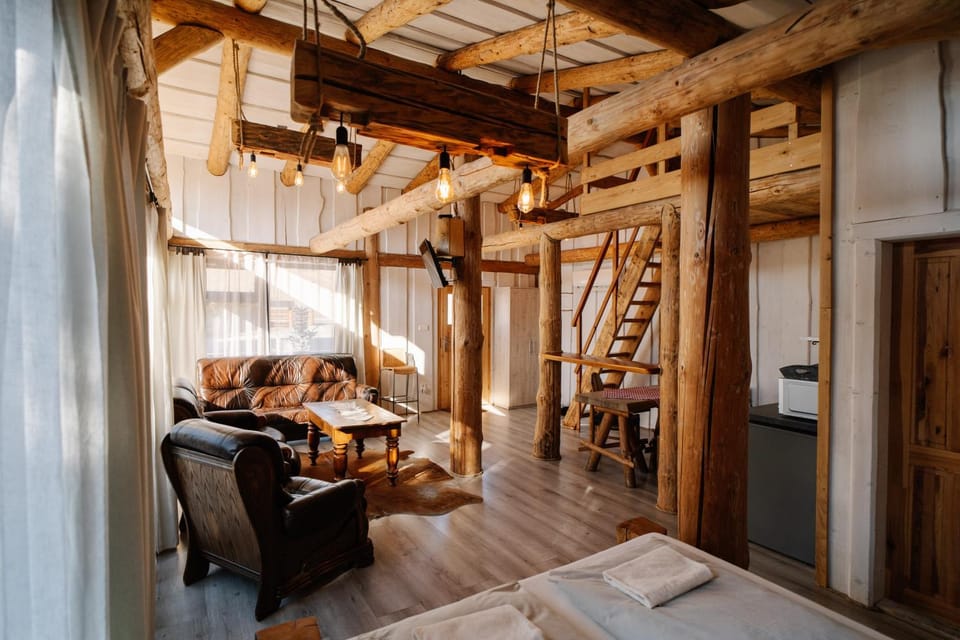 Bedroom, bunk bed
