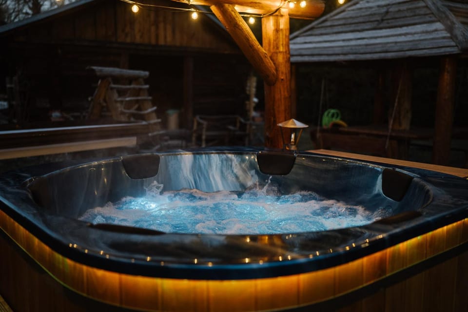 Hot Tub, Hot Tub