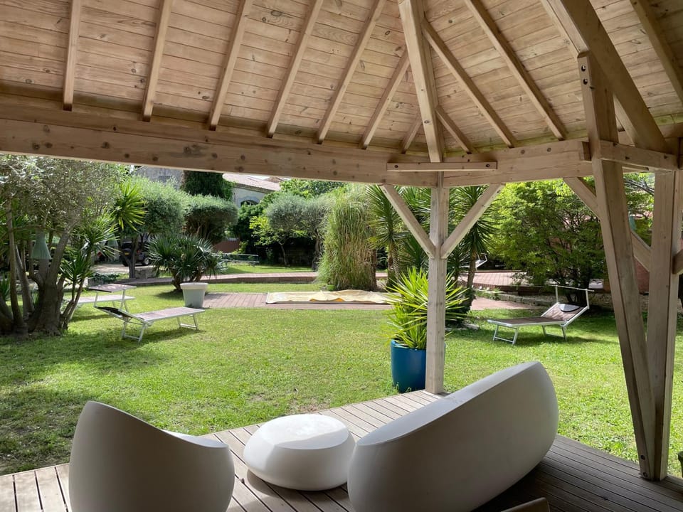 De la suite dans les oliviers Bed and Breakfast in Occitanie