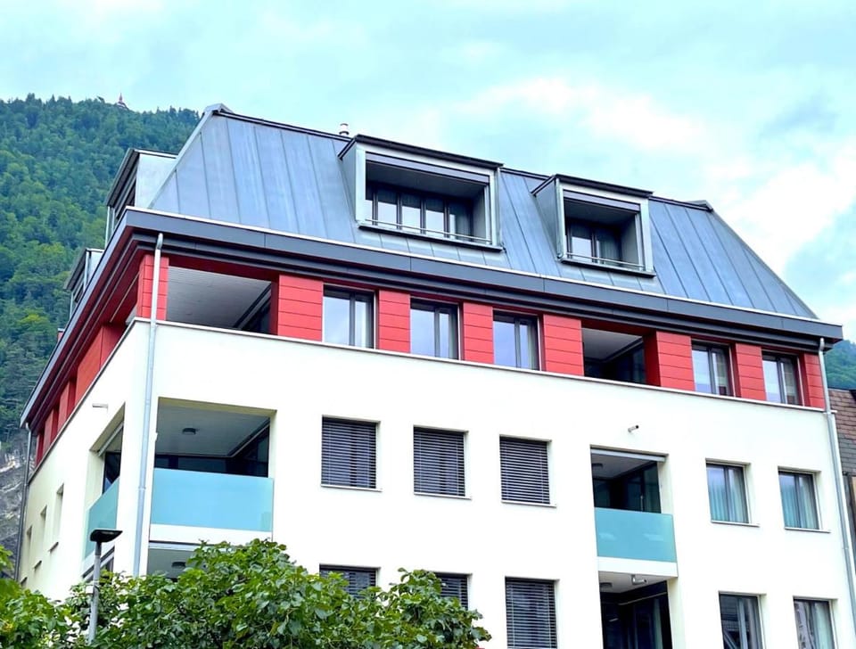 Modern with Alps Scenic Views and Concierge by SwissHut House in Interlaken