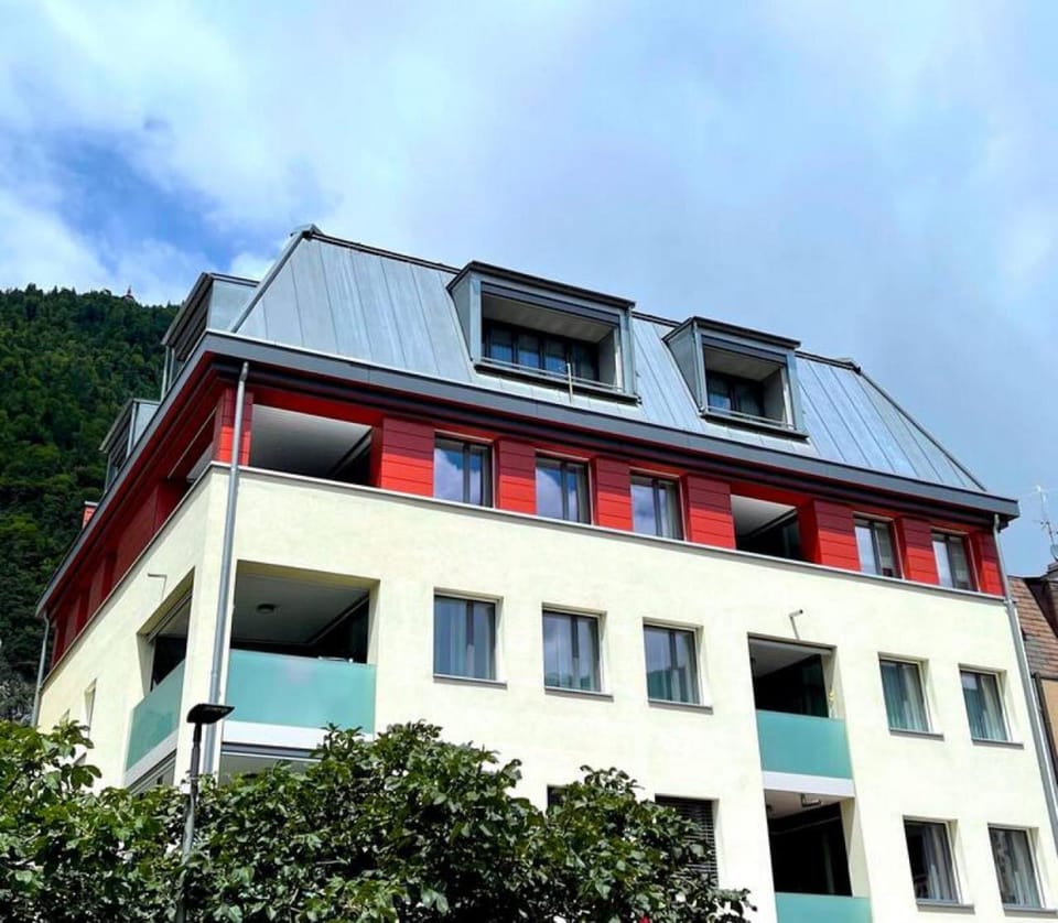 Penthouse Alps Scenic Views and Concierge by SwissHut House in Interlaken