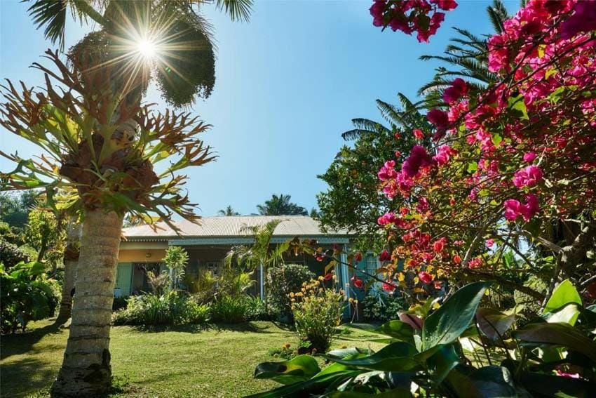 Property building, Garden