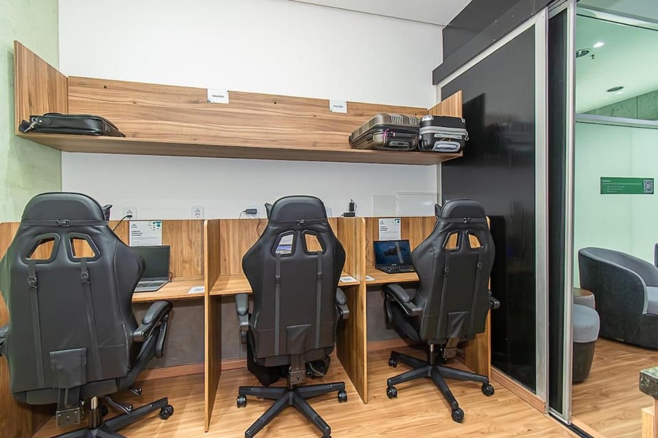 Diária Business - Sala VIP - Não Possui Cama e Chuveiro House in State of Goiás