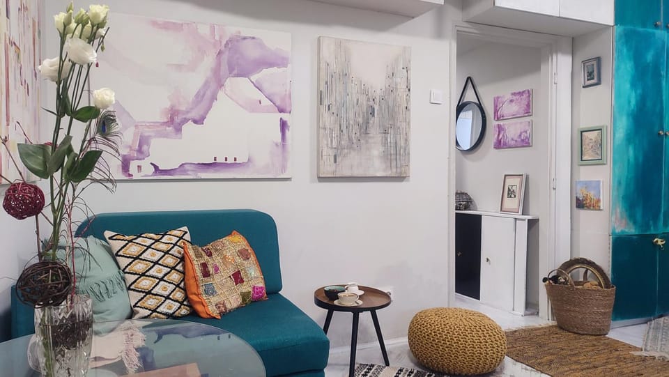 Living room, Seating area