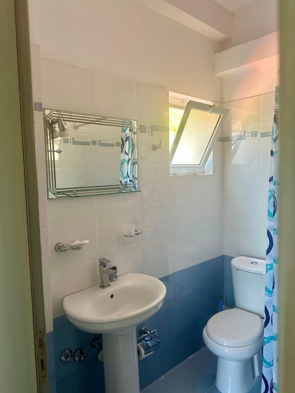 Lumra Rooms Apartment in Vlorë County, Albania