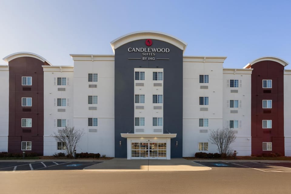 Candlewood Suites Fort Campbell - Oak Grove by IHG Hotel in Kentucky