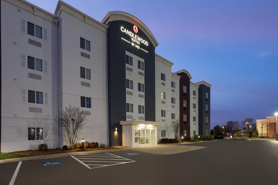 Candlewood Suites Fort Campbell - Oak Grove by IHG Hotel in Kentucky