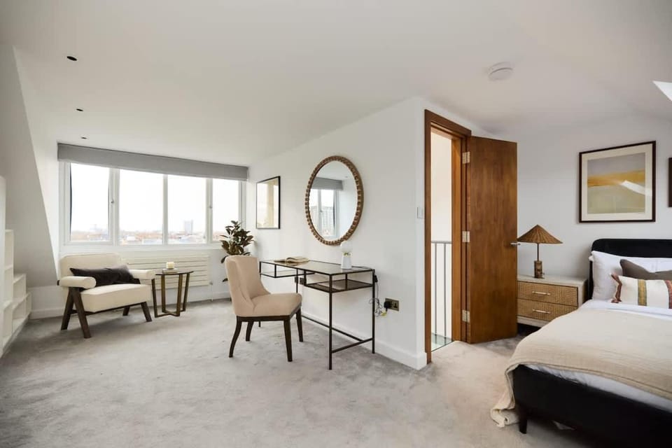 The Hamilton Gardens Hideaway - Modern 4BDR Home with Garden House in City of Westminster