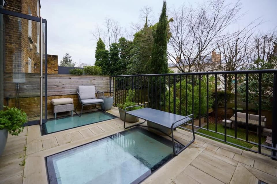 The Hamilton Gardens Hideaway - Modern 4BDR Home with Garden House in City of Westminster