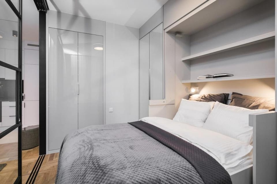 Bed, Photo of the whole room, Bedroom, wardrobe