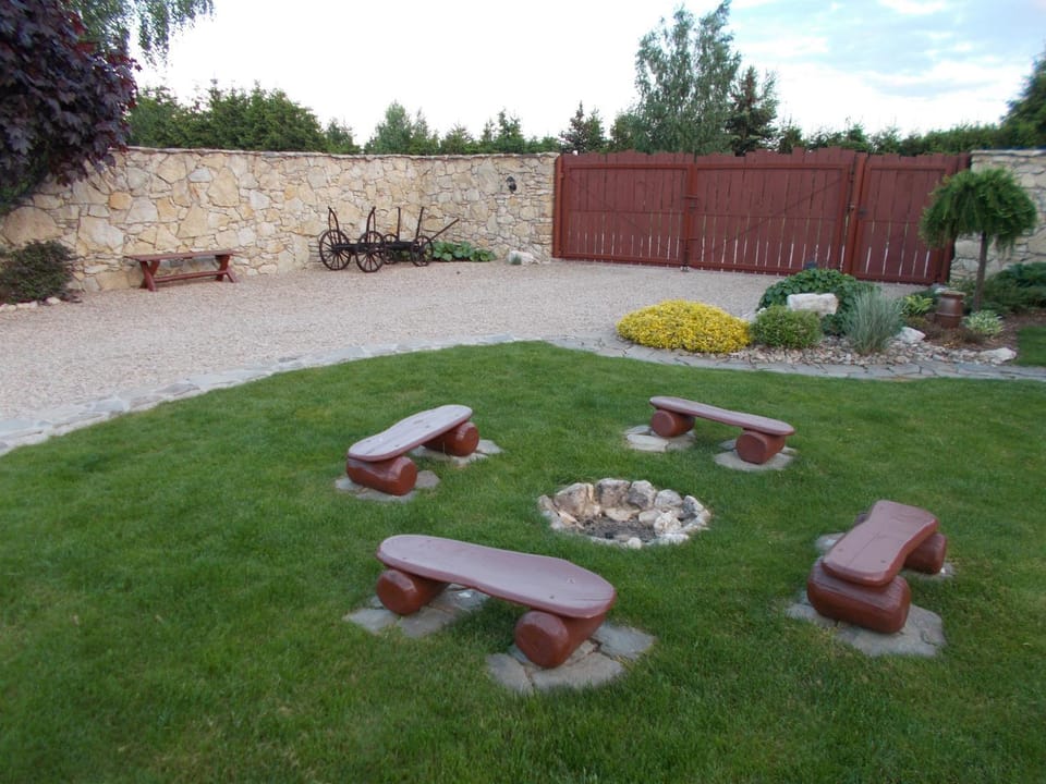 Garden, Garden