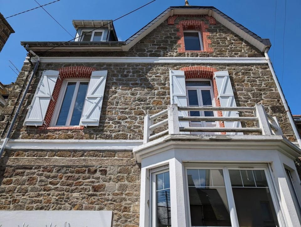 Maison Familiale, Saint-malo, 5 Chambres 10 Couchages, Tout à Pied Villa in St-Malo
