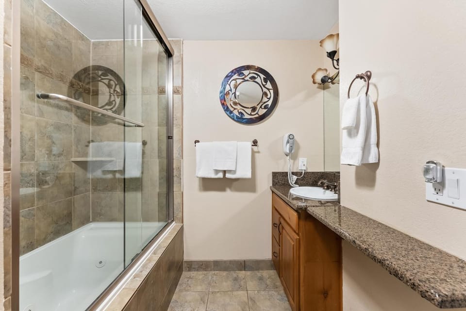Great Location, 2BR, Close to Lifts & Restaurants, Fireplace House in Park City