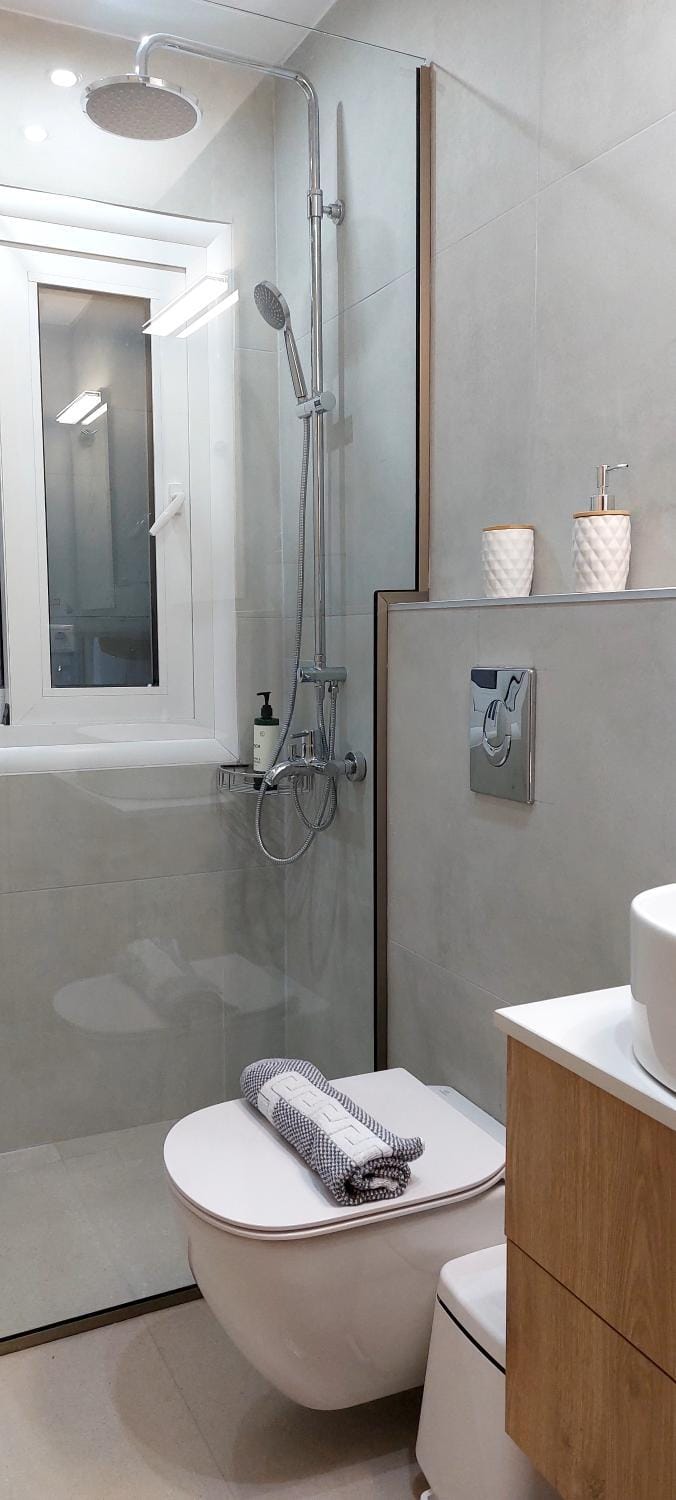 Shower, Toilet, Bathroom