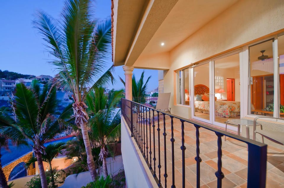 Villa Bougainvillea by Cabo Villas Villa in Cabo San Lucas