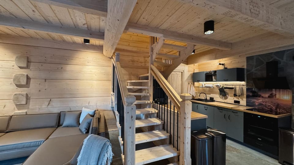 Kitchen or kitchenette, Living room, Seating area