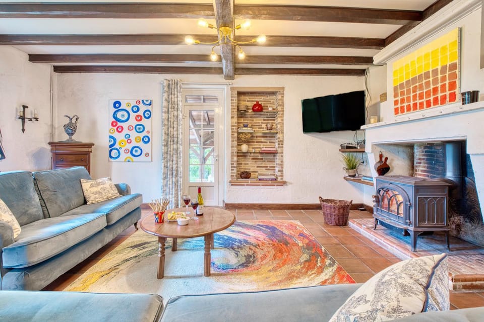 Property building, Living room