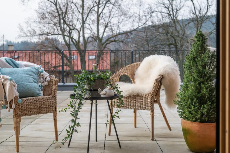 View (from property/room), Balcony/Terrace, Seating area