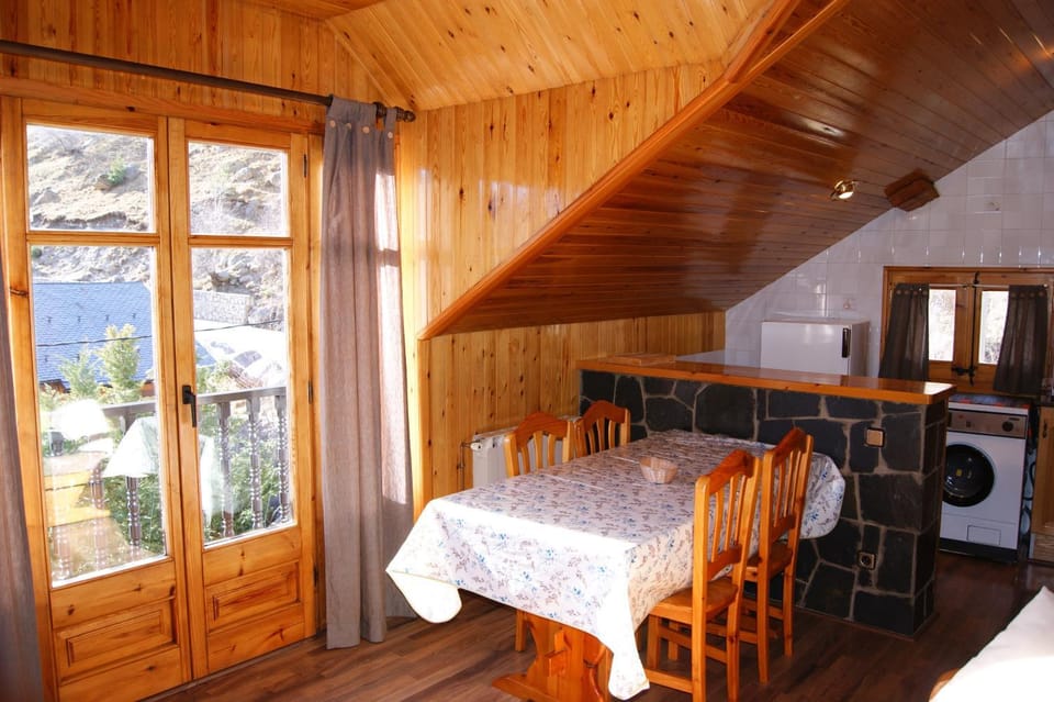 Apartaments Pont Romànic Apartment in Espot