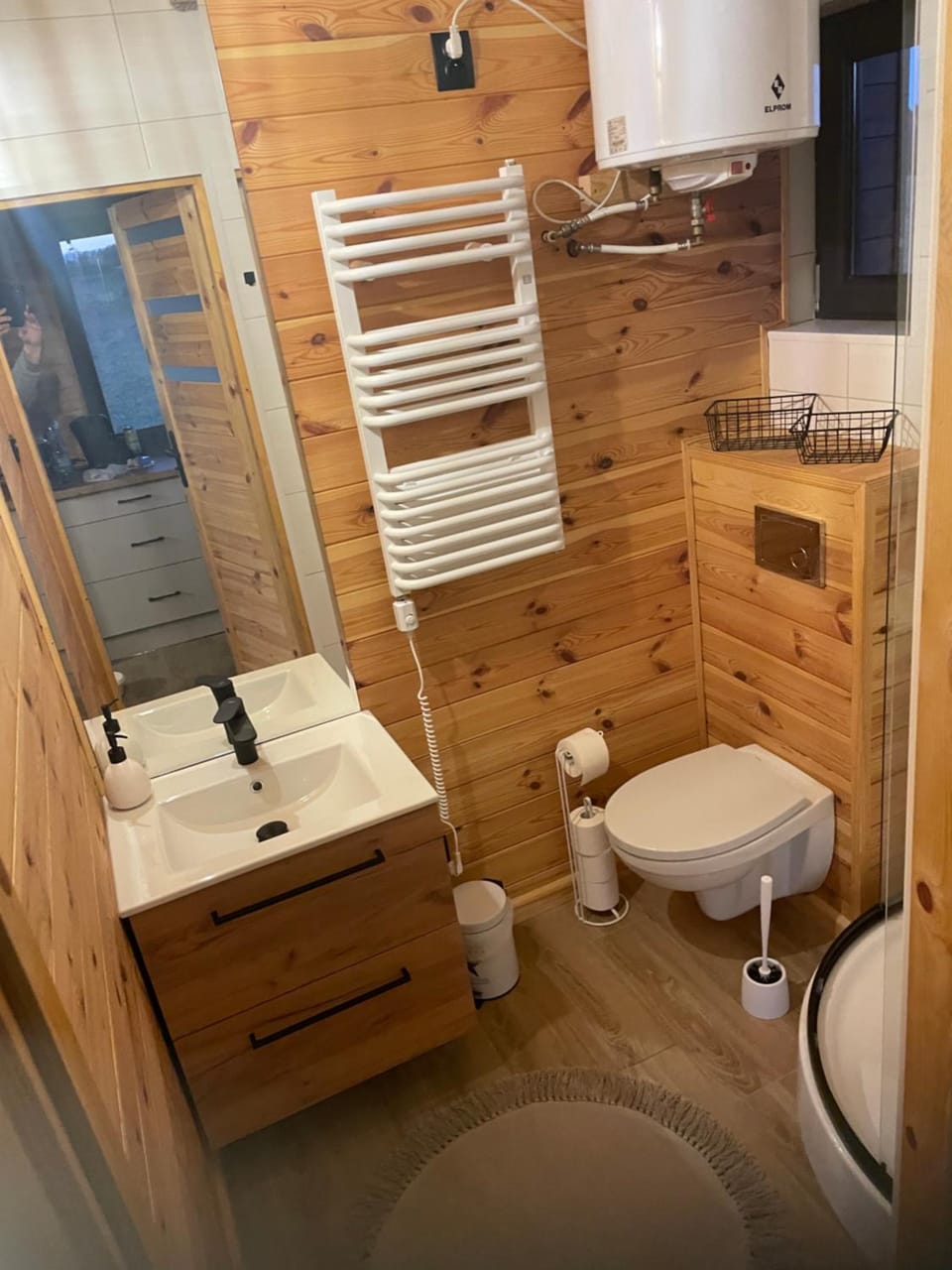 Shower, Bathroom