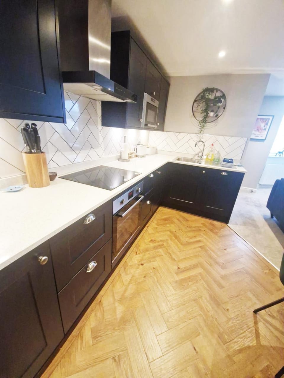 Kitchen or kitchenette, kitchen, kitchen