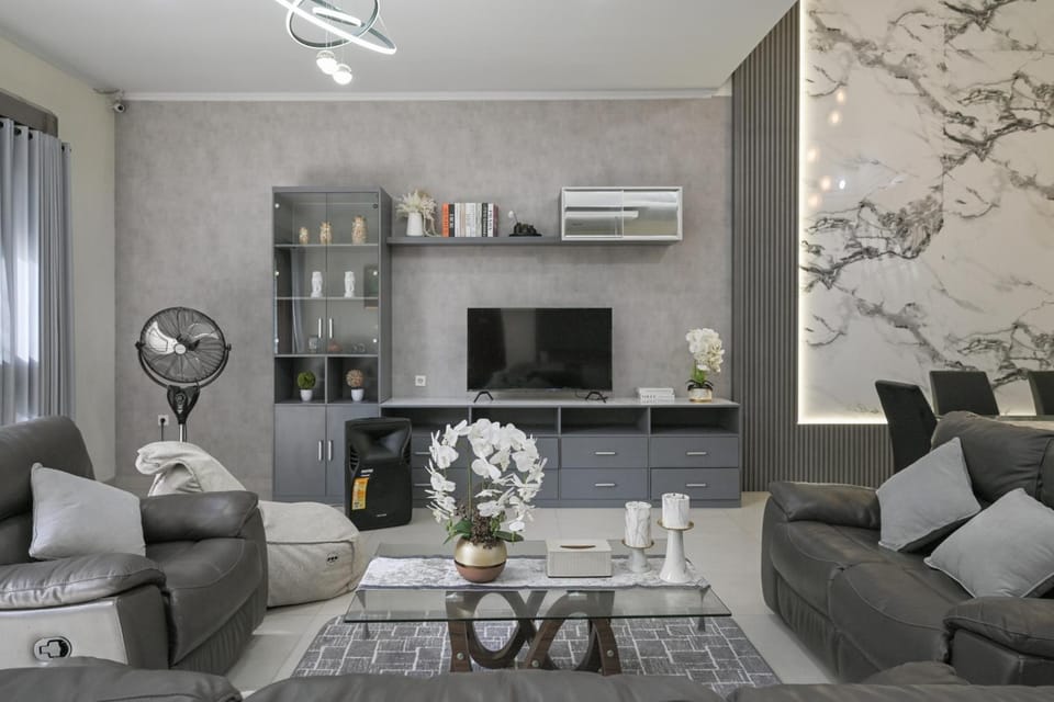 TV and multimedia, Living room