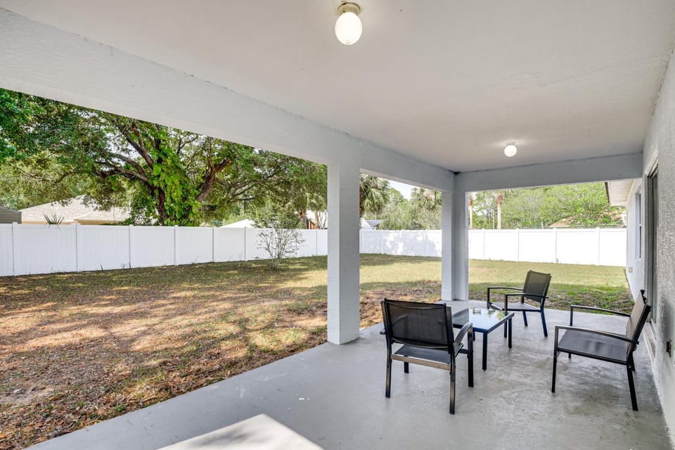 Pet-Friendly Palm Coast Home: 8 Mi to Beach! House in Palm Coast