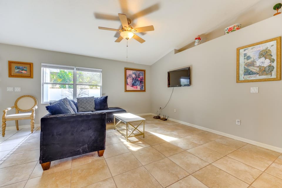 Pet-Friendly Palm Coast Home: 8 Mi to Beach! House in Palm Coast