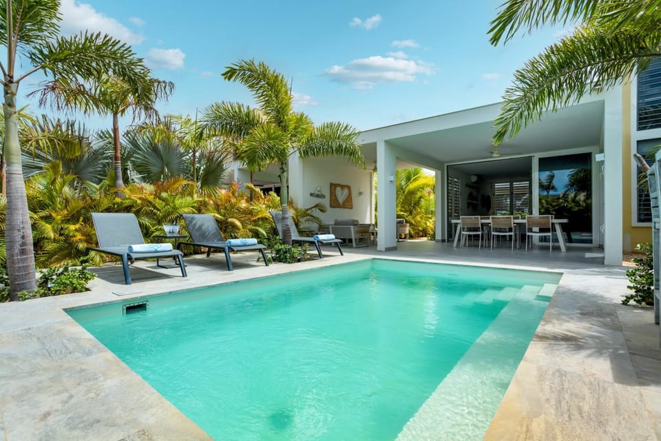 Garden, Balcony/Terrace, Swimming pool