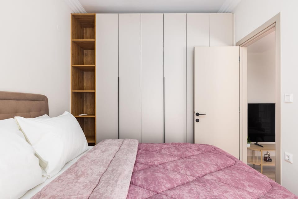 Bed, Bedroom, wardrobe