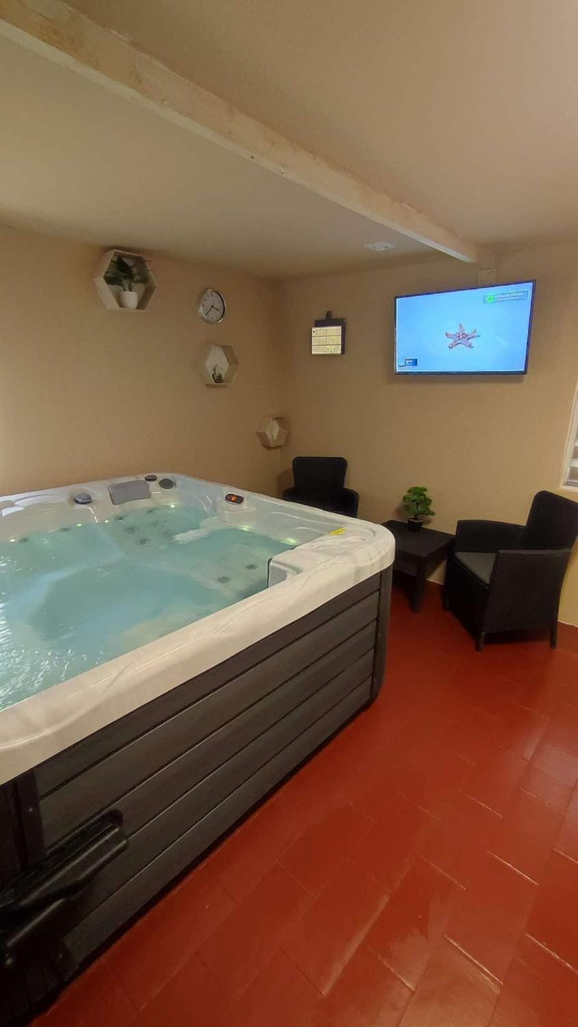 Hot Tub