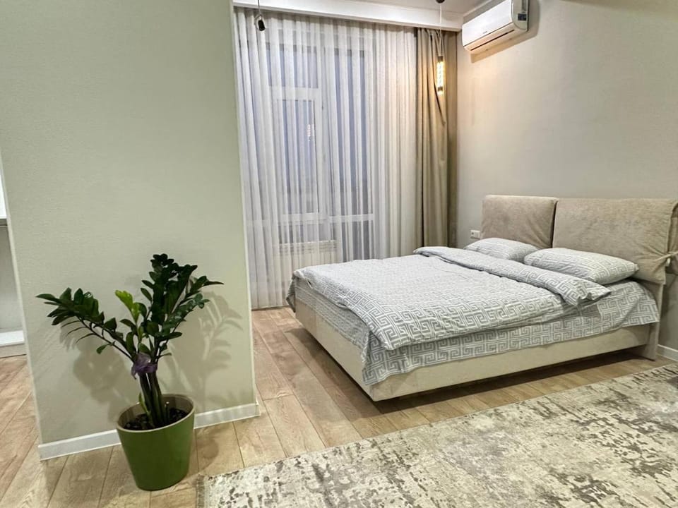 Bed, Bedroom, air conditioner